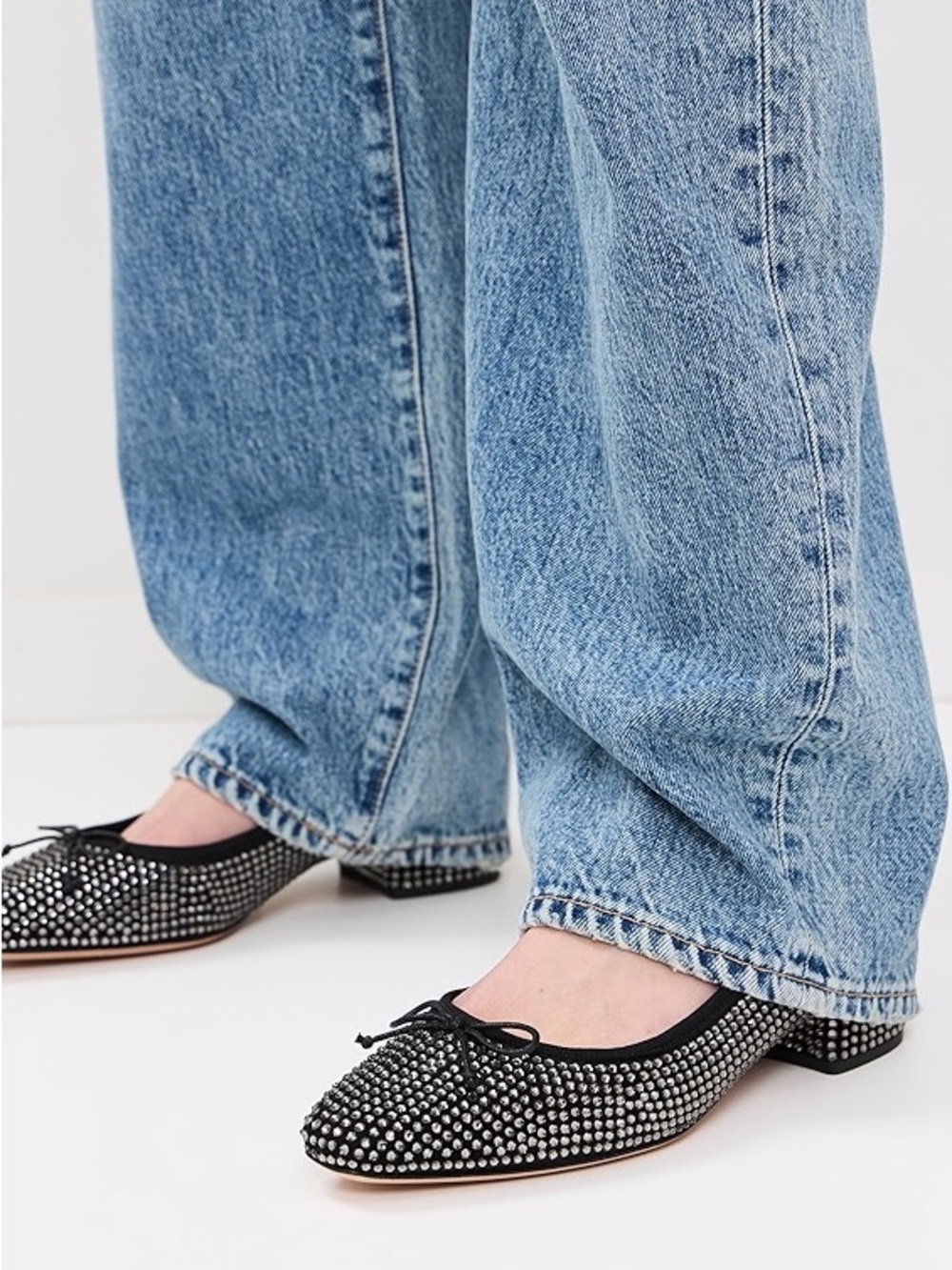 Veronica Beard Black Crystal-Embellished Ballet Flats. Msrp 450 sz 7